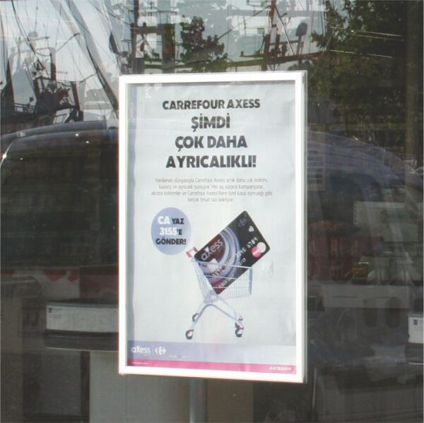 Cam Çerçevesi